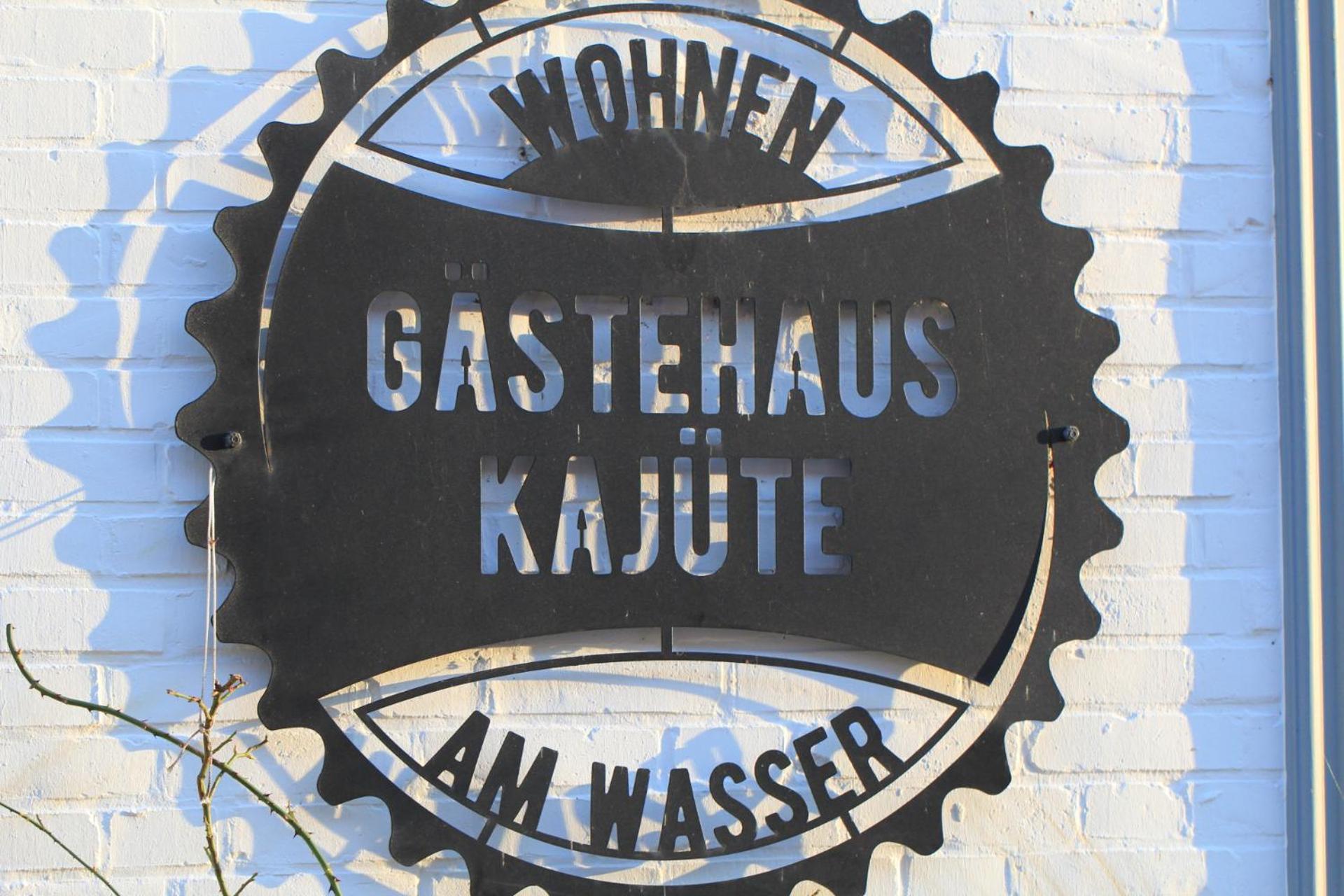 Gastehaus Kajute Direkt Am Wasser Friedrichstadt Buitenkant foto